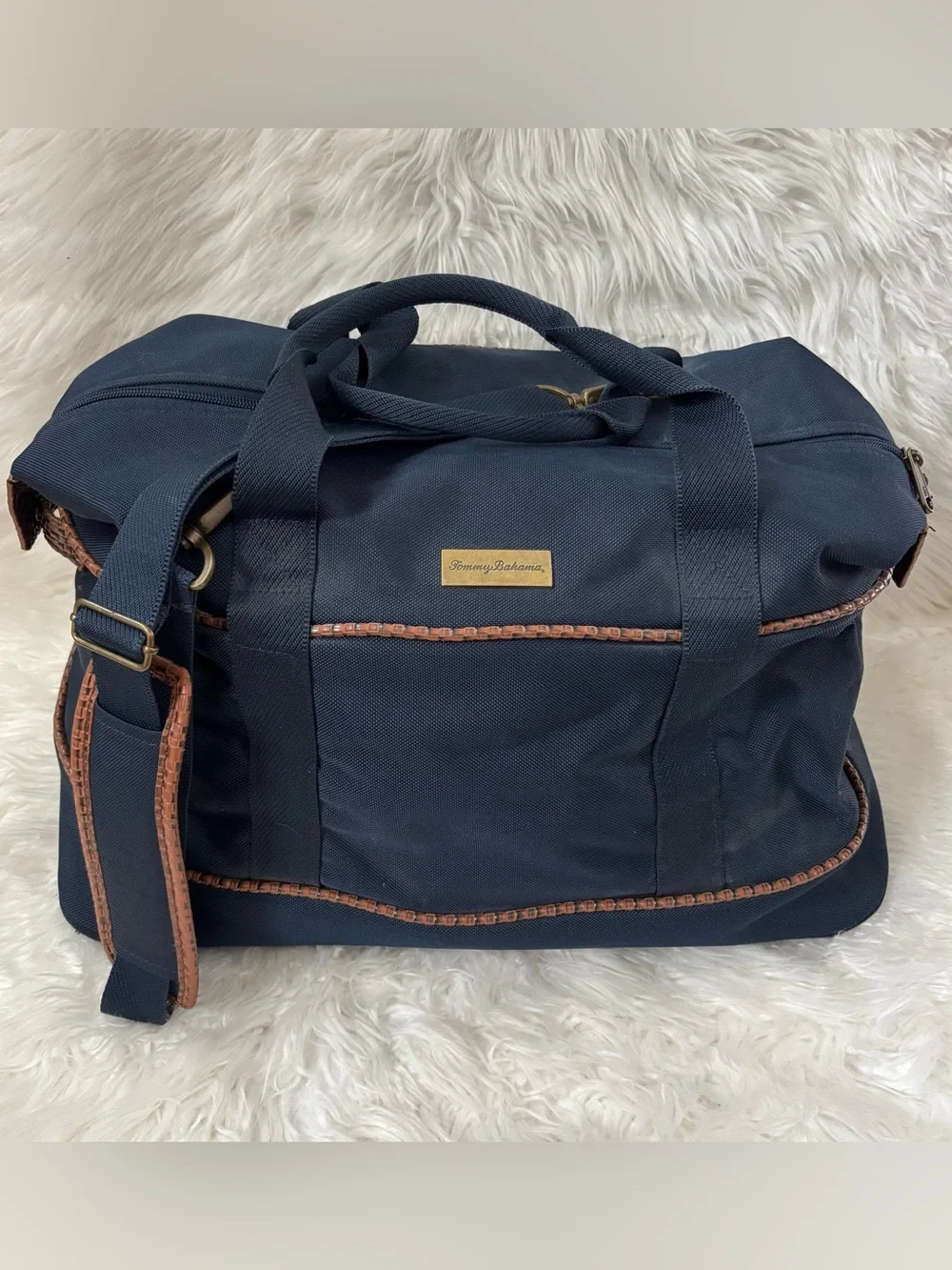 Tommy Bahama Mojito 20” Duffel Bag Blue Canvas Travel Structured Tote Luggage